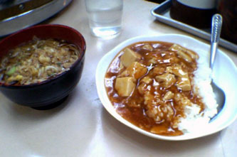 「丼系+半そば」