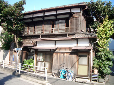 木造の一軒家